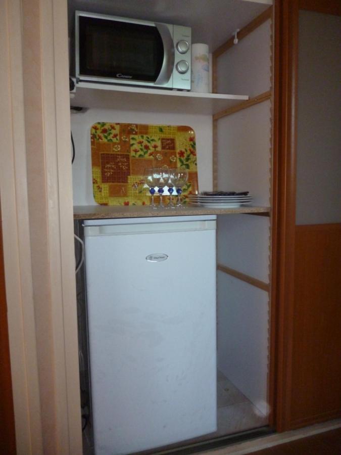 Au Gre Des Marees, 1 Chambre Avec Petit Dejeuner Hanvec Exterior photo